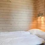 4 Star In Tatil Evi *