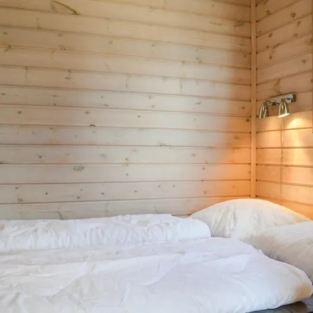 4 Star In Ferienhaus *