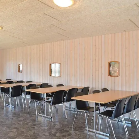 4 Star In Ferienhaus